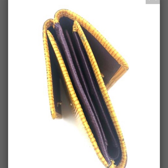 SOLD - Picture 4 of 10